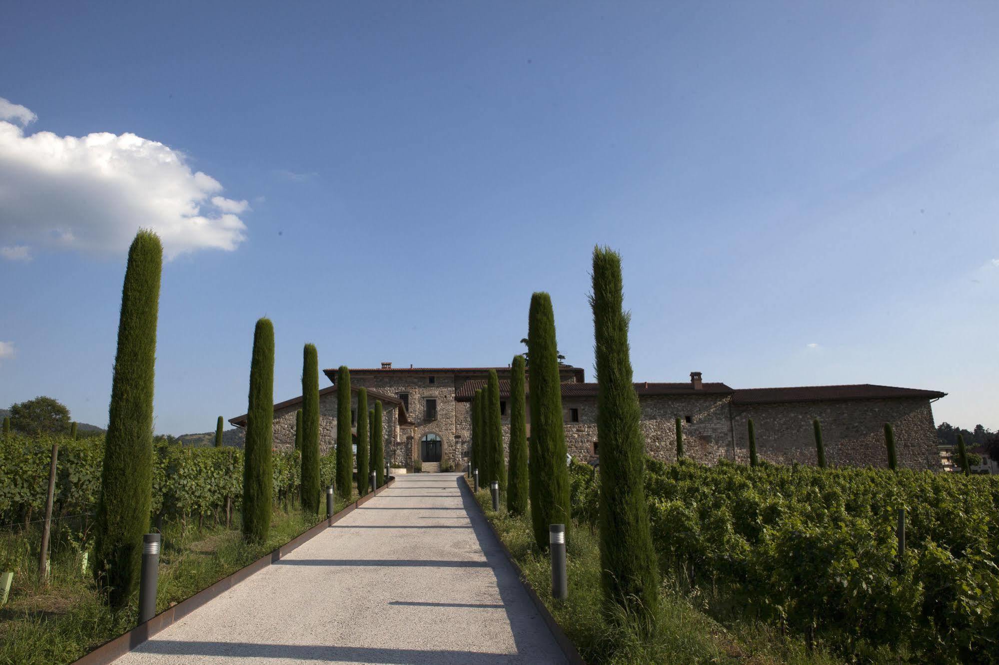 Podere Castel Merlo Villongo SantʼAlessandro Esterno foto
